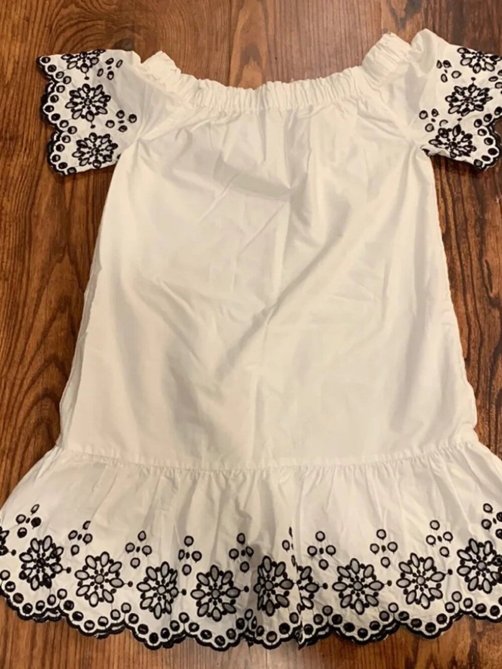 Vineyard Vines Dress